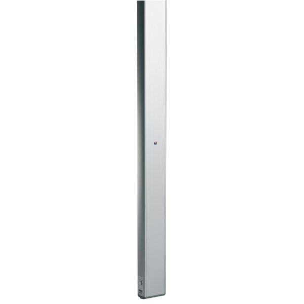 Schneider Electric 5863572 Pistorasiapylväs tyhjä, yksipuolinen 3170-3570 mm