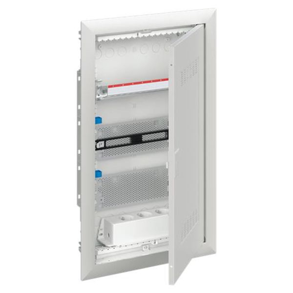 ABB UK600 2CPX031387R9999 Vakiokeskuskotelo upotettu, patch, Wifi-ovi 3-rivinen
