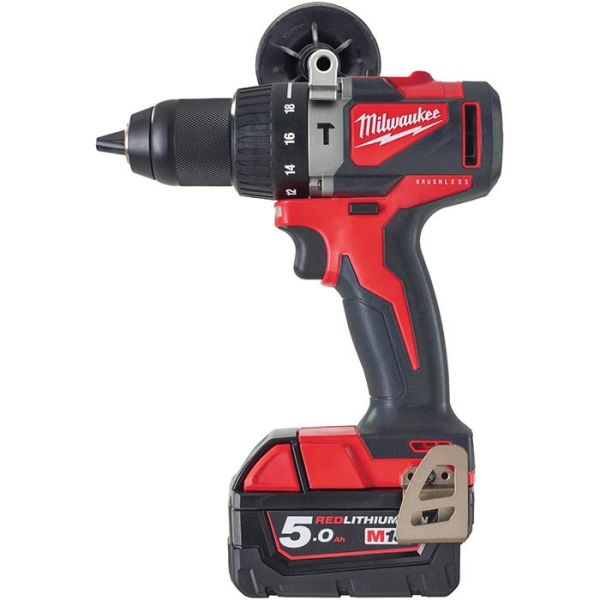 Milwaukee M18 BLPD2-502X Iskuporakone sis. 5,0 Ah:n akut ja laturin