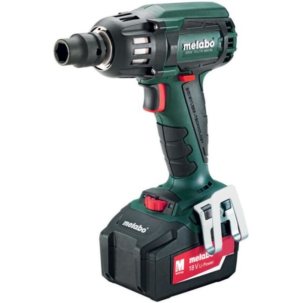 Metabo SSW 18 LTX 400 BL Mutterinväännin sis. 5,2 Ah:n akut ja laturin