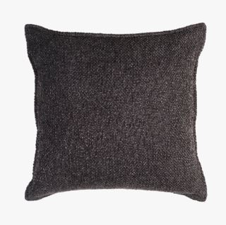Tessa koristetyynynpäällinen munakoiso