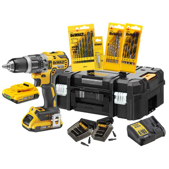 Dewalt DCK796D2T-QW Iskuporakone sis. akun ja laturin