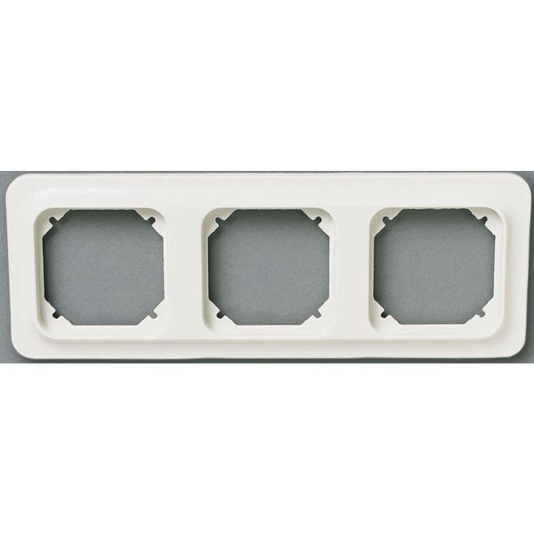 Schneider Electric Trend 183074200 Yhdistelmäkehys valkoinen 3-lokeroinen