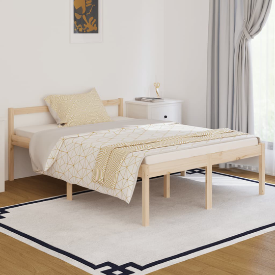 vidaXL Sängynrunko täysi mänty 135x190 cm 4FT6 Double