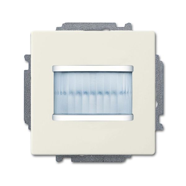 ABB Future Linear 6220-0-0598 Liikkeentunnistin Chalet-white